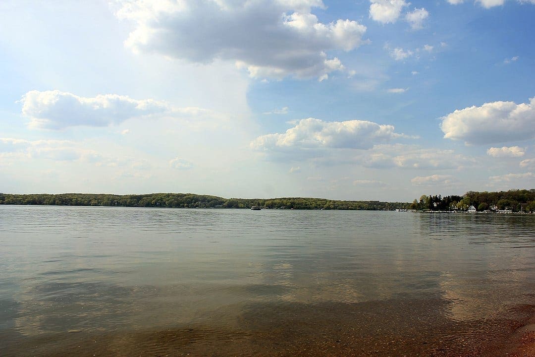 lake geneva travel