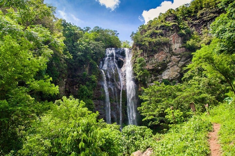waterfalls Labuan bajo