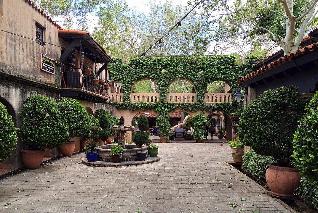 Tlaquepaque Arts & Crafts Village