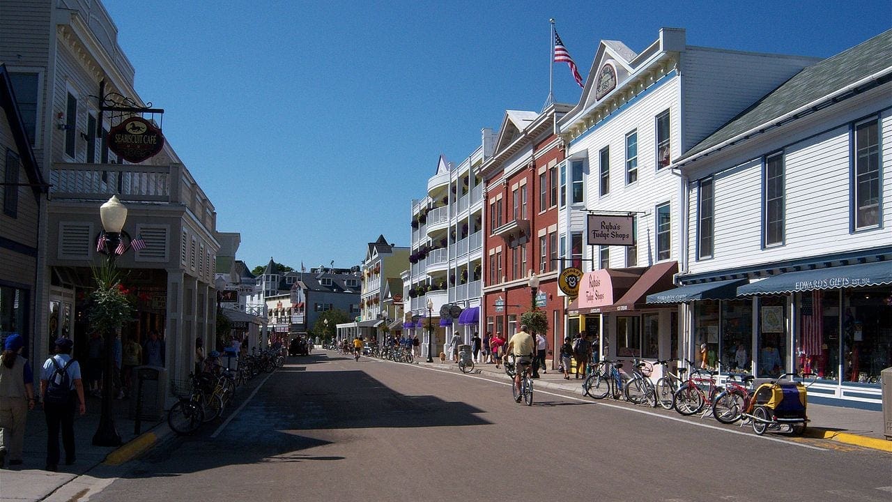 Mackinac Island travel guide