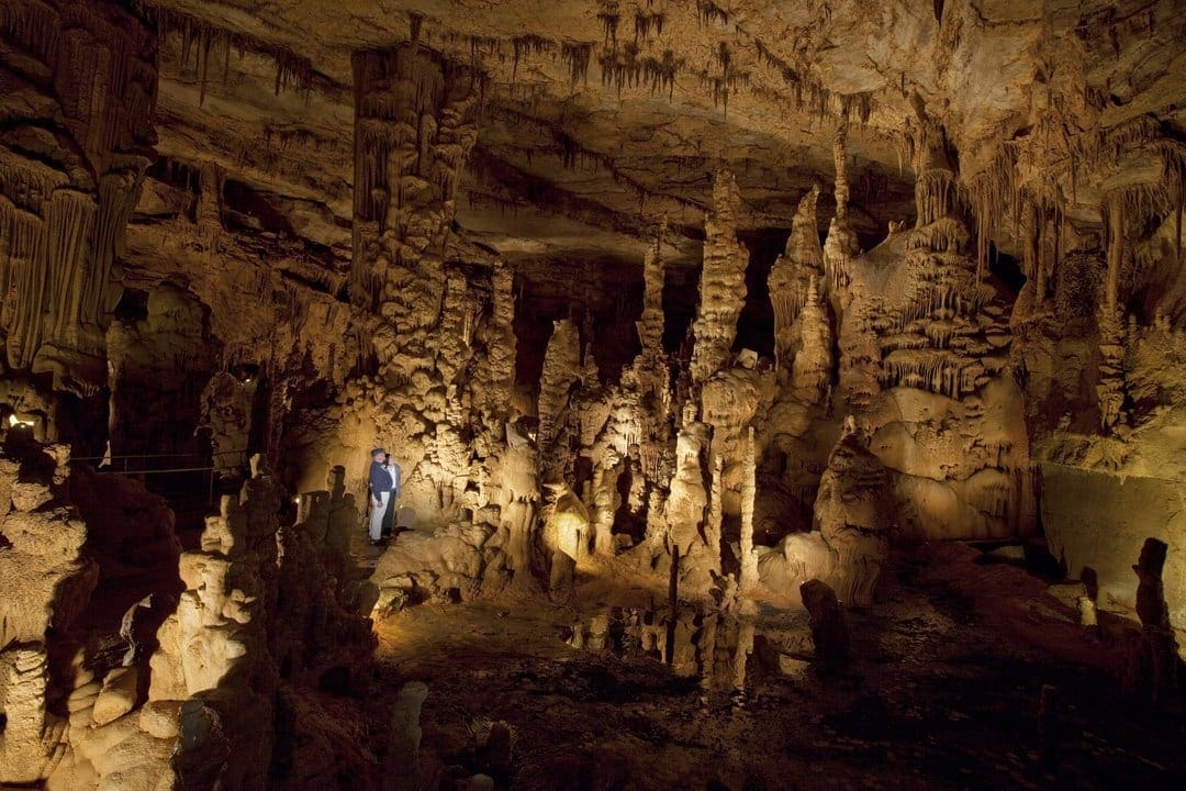cathedral cavern