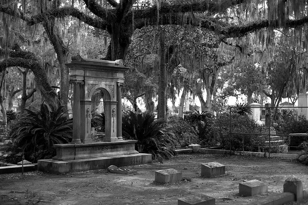 Bonaventure cemetery